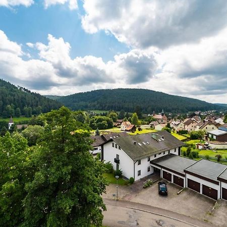 Schwarzwaldsuite Mit Panorama Waldblick Enzklösterle Extérieur photo